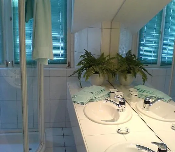 Отель Hirschen Rapperswil-jona